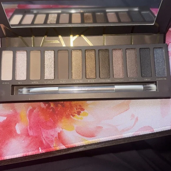 Urban Decay original Naked palette - Picture 4 of 4